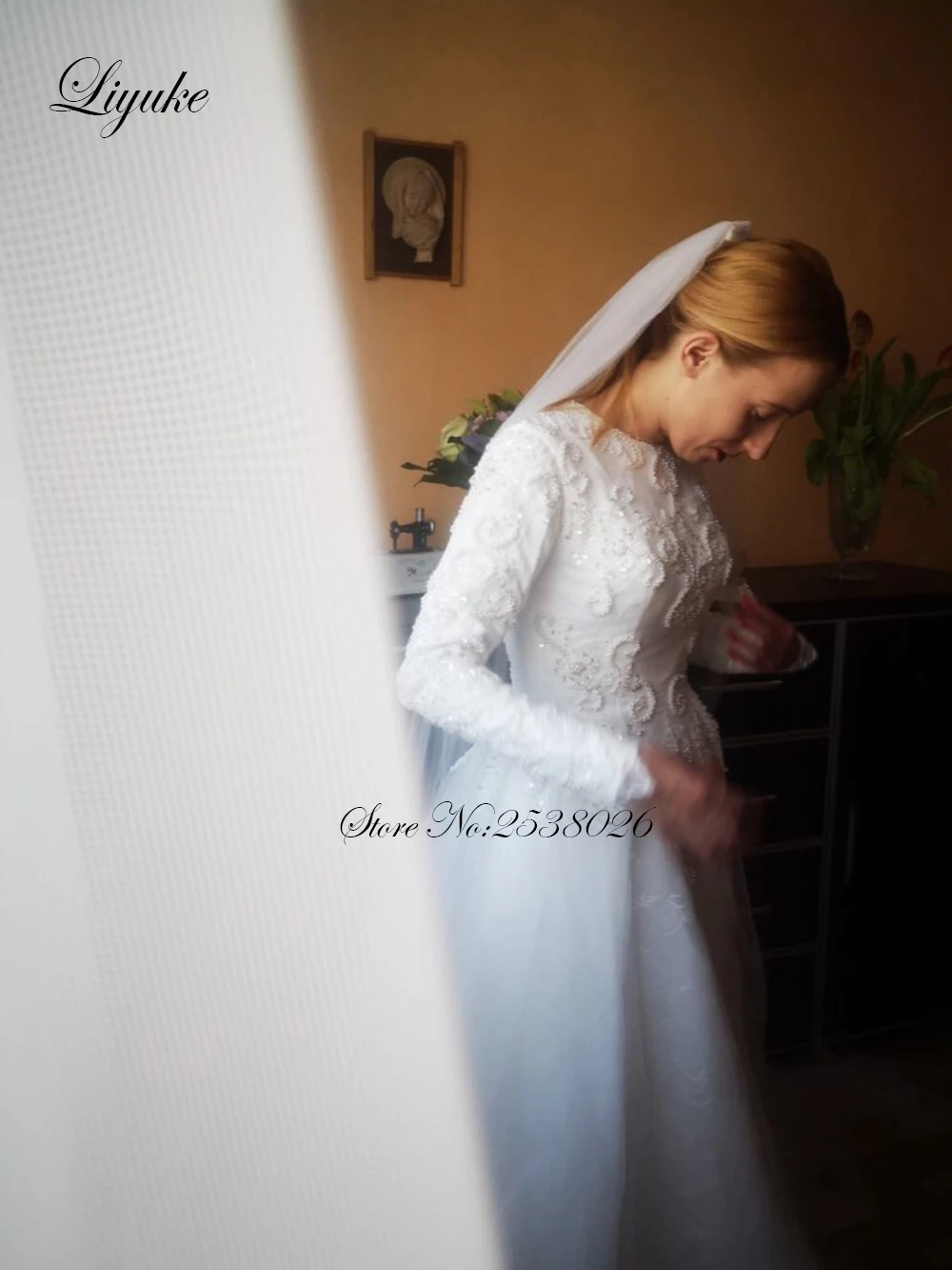 Liyuke-Vestido De novia musulmán De manga larga, elegante, cuello redondo, tul, cremallera trasera, encaje, vestidos De novia islámicos