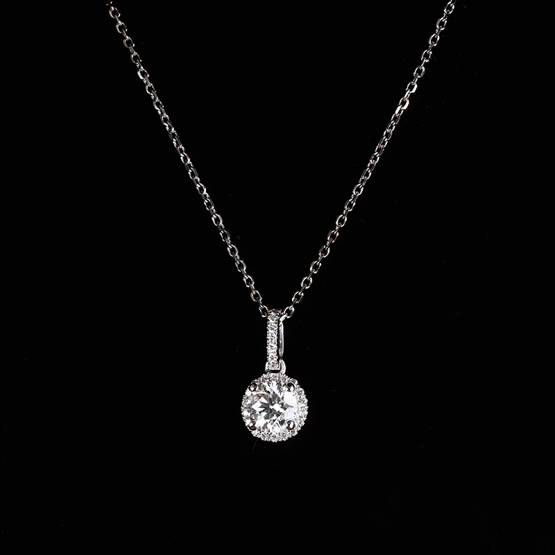 18k White Gold 0.52ct Main Stone Lab Grown Diamond Halo Pendant Necklace For Women