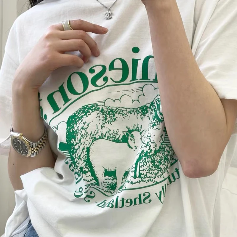 6024 America Jamieson Sheeps Printed Vintage 90s Tshirt female White Cotton Short Sleeve Graphic Tees Loose Kpop Women T Shirt
