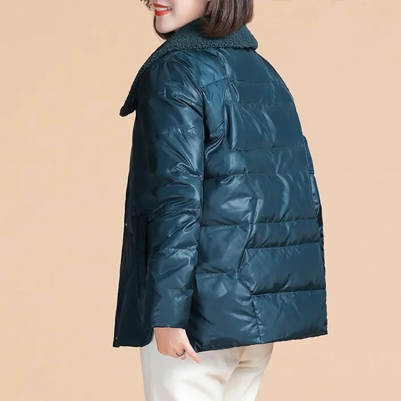 Winter Warm Lambswool Collar Short Parkas Plus Size 5XL Outwear Women Loose Down Cotton Padded Parkas Korean Casual Overcoat
