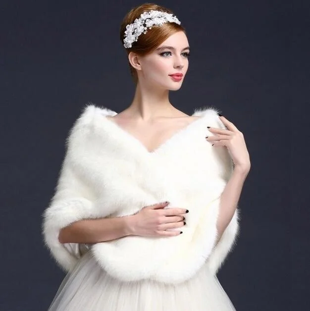 Donna Scialle Elegante di Cerimonia Nuziale Del Capo Da Sposa Scialli di Inverno Bianco/avorio Wrap Faux Fur Bolero di Cerimonia Nuziale Giubbotti Mantelle Xale de noiva