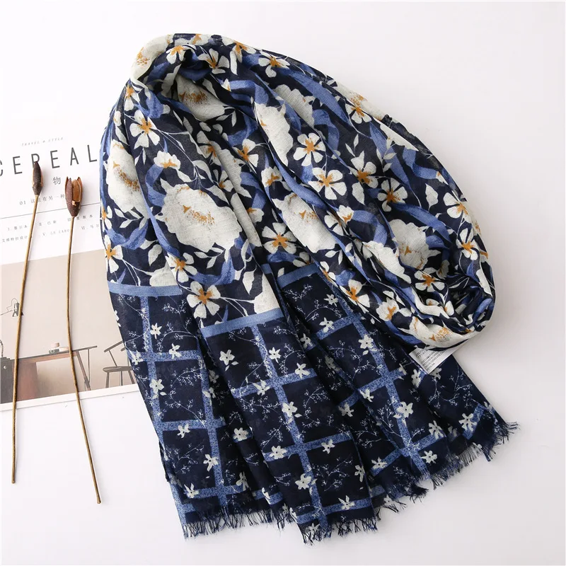 

2020 New Spring Vintage Flower Print Scarves Shawls Women Long Soft Trendy Floral Fringe Scarf Wrap Hijab Muffler Free Shipping