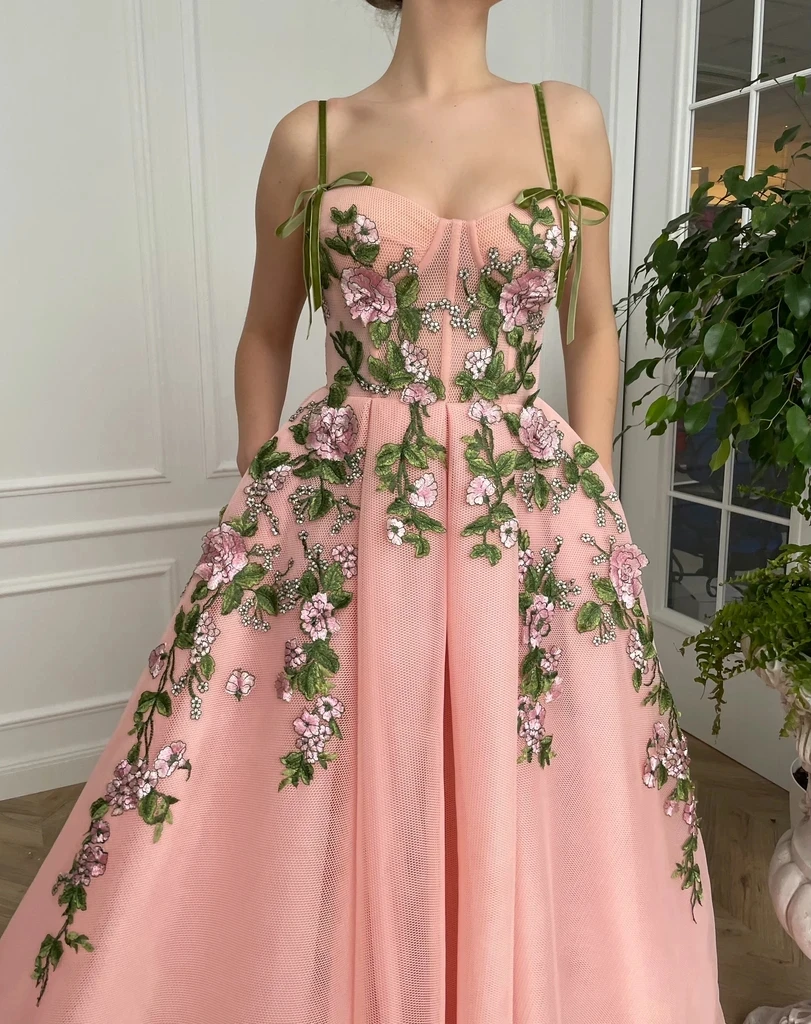 Pink Moroccan Evening Dresses A-line Spaghetti Straps Tulle Appliques Long Luxury Turkey Dubai Saudi Arabia Prom Dress Gown