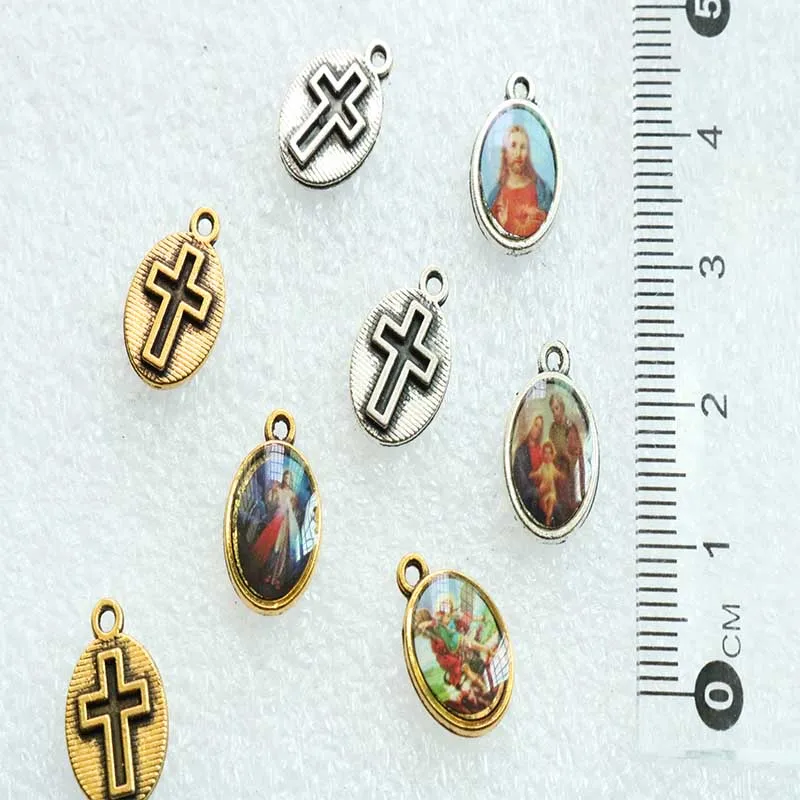 Small charm type Catholic icon mini Jesus small medal, Jesus holy baby Mary Immortal icon rose rosary bracelet pendant