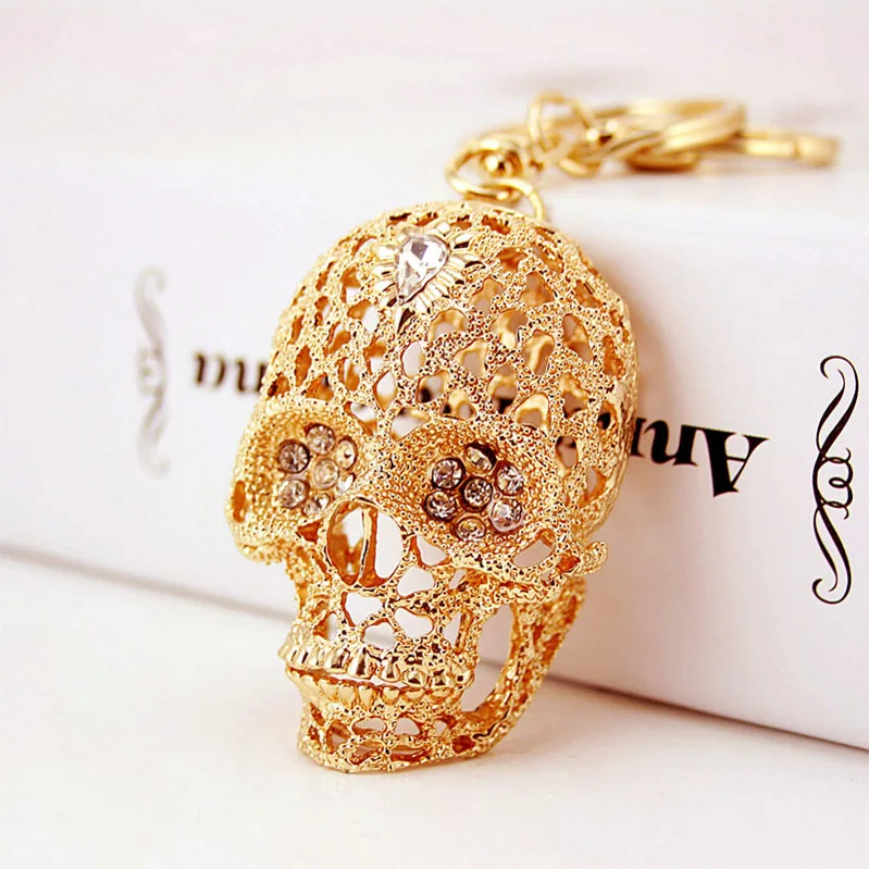 XDPQQ three-dimensional crystal skull key ring car key ring metal pendant men's key chain small gift giveaway