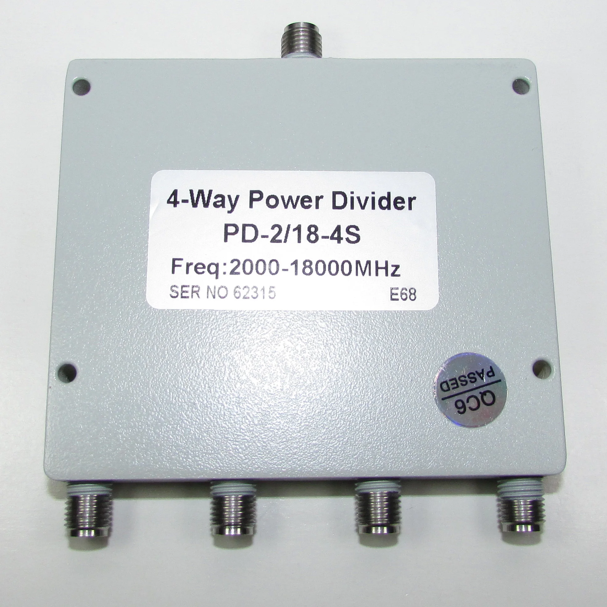 PD-2/18-4S 2-18GHz 20W SMA microwave quad splitter