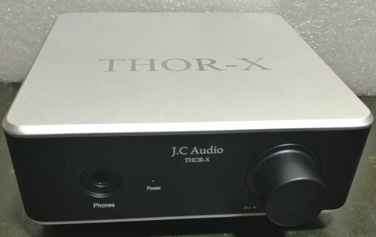 

J.C Audio’s THOR-X amp, optimizes the tuning of Sennheiser’s and Bayer’s mid-to-high resistance coil earphones