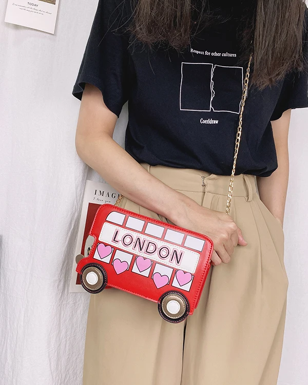 Cute LONDON Bus Design Girsl Chain Shoulder Bag Embroidered Cartoon Women Novelty Purses and Handbags Fashion Red Crossbody Bag