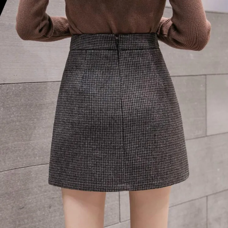 New Fashion Plaid A-Line Mini Skirt Women Autumn Winter High Waist Woolen Skirt Female Casual All-match Basic Short Skirt