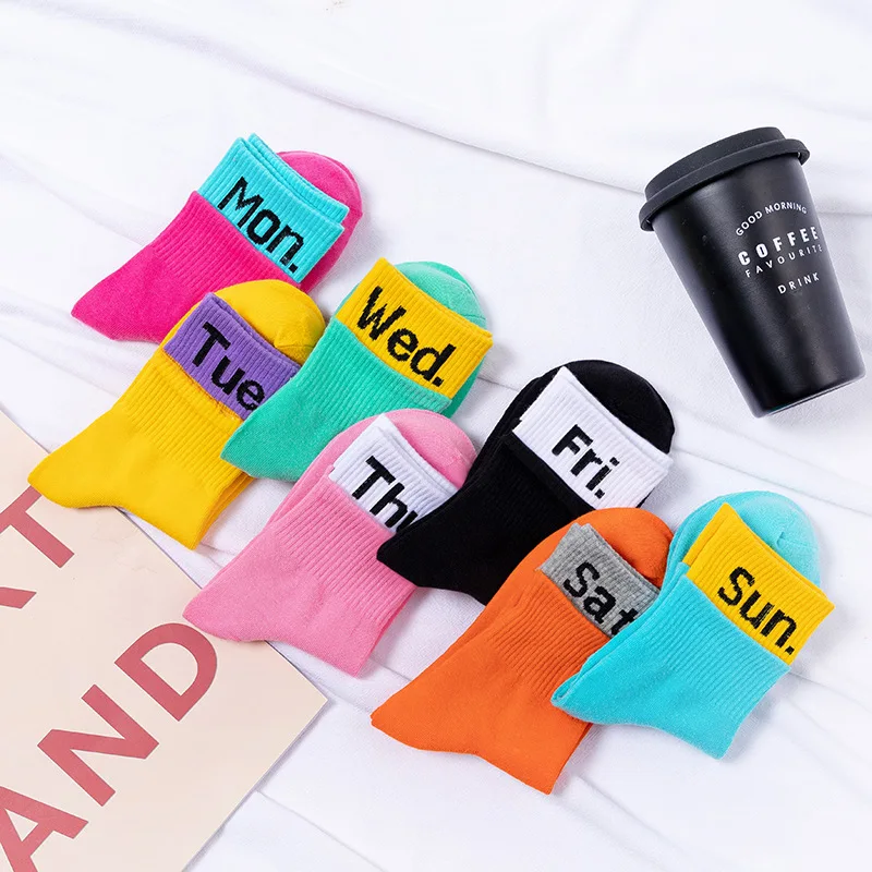 Fashion Women Socks Cotton Solid Color Business Sock Ladies British Style Week Socks For Girls Women Soks Hip Hop Sox Steetwear