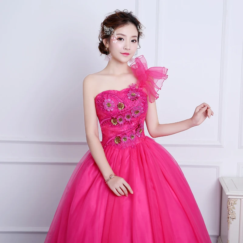Vestidos de quinceañera de un solo hombro, apliques de rosa roja con cordones en la espalda, Vestidos dulces de 16 años para fiesta de graduación, vestido de baile Vintage