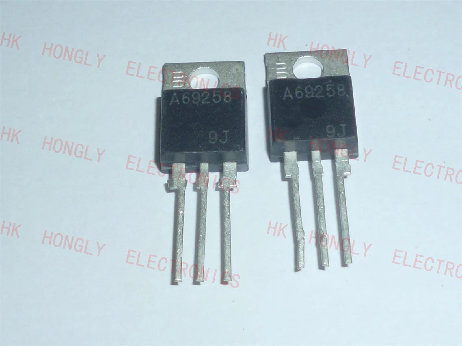 10  PCS  A69258    T412   D2382     A1567   2SA1931    TIC206M   IRFP4232   F16C20A