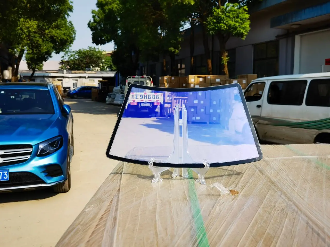 

Тонировочная пленка для окон HOHOFILM, 50 см х 300 см, 76% в