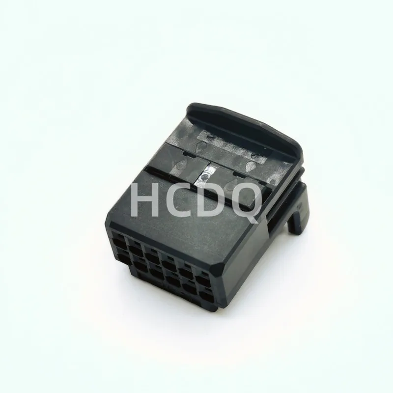 The original 90980-12559 12PIN Female automobile connector plug shell and connector are supplied from stock