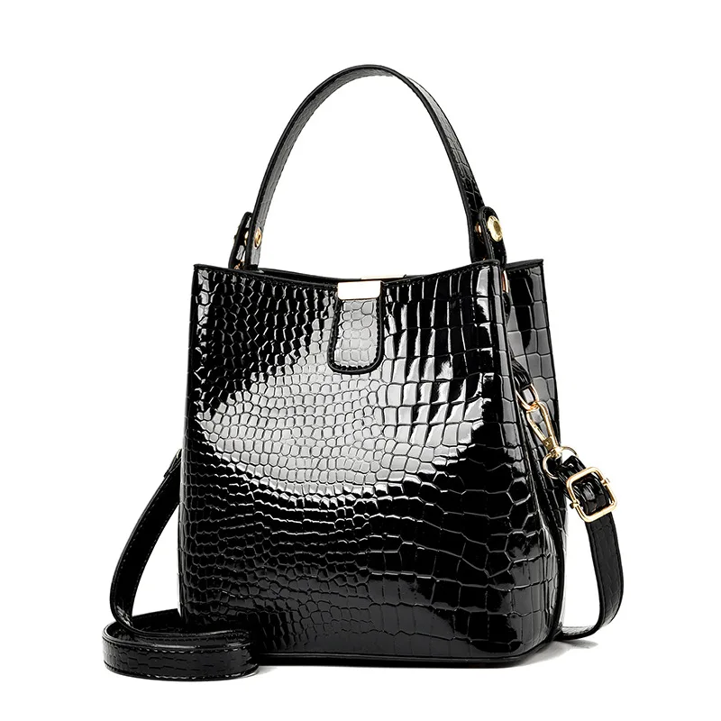 Korean woman bag 2021 new crocodile pattern PU bucket bag portable shoulder bag simple trend all-match