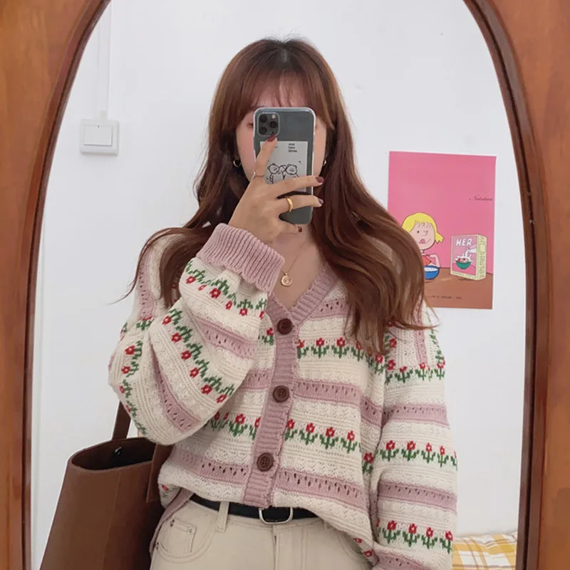 

Korean Harajuku Women's Sweaters Kawaii Loose Flower Sweater Female Fashion Japanese Streetwear Vintage Clothing for Women Y2k