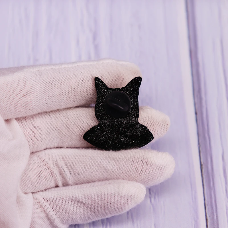 Hypnosis Punk Rock Cat Enamel Pin Brooch Tabby Animal Badge humor for cat lovers and people suffering from anxiety