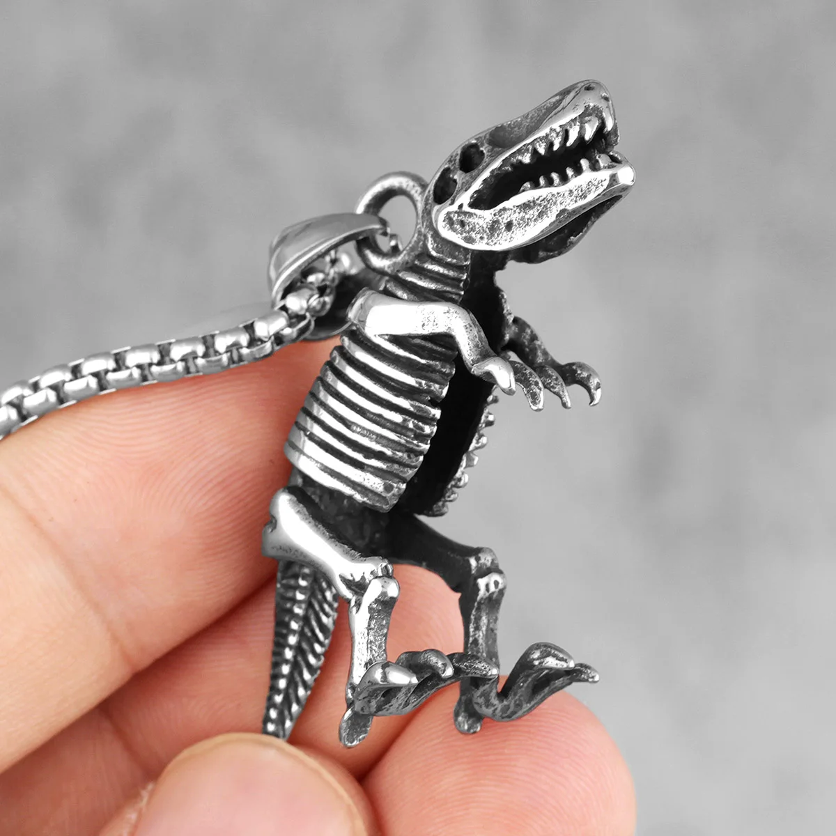 Tyrannosaurus Dinosaur Fossil Stainless Steel Men Necklaces Pendants Chain for Boyfriend Male Jewelry Creativity Gift Wholesale