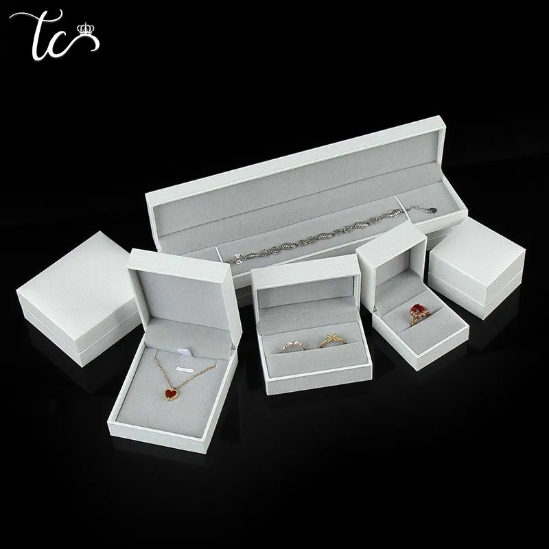 

Ring Container Necklace Holder Jewelry Display Gift Boxes Bracelet Box Engagement Wedding Anniversary Jewelry Box