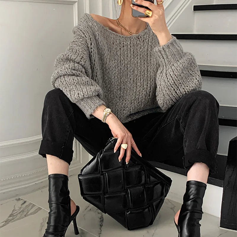 Croysier Winter Clothes Women Cozy Casual Chunky Knitted Pullover Jumper Round Neck Drop Shoulder Long Sleeve Oversized Sweater