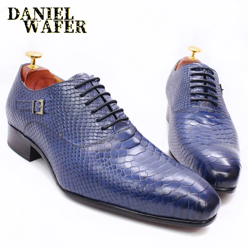 Modische Herren-Lederschuhe mit Schlangenhaut-Aufdruck, klassische Schnürung, Oxford, formell in Wein, Blau, Kaffee, Schwarz – spitze Zehenpartie – Detail 23