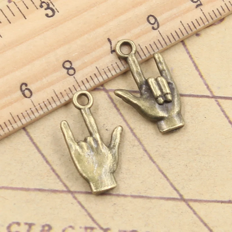 20pcs Charms Palm I Love You Hand 22x13mm Tibetan Bronze Silver Color Pendants Antique Jewelry Making DIY Handmade Craft Pendant