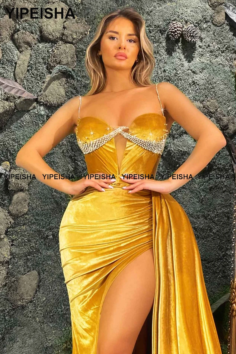 Yipeisha Velvet Prom Dresses Sexy Spaghetti Straps Gold Evening Gown with High Slit Sparkly Mermaid Party Banquet Dress New