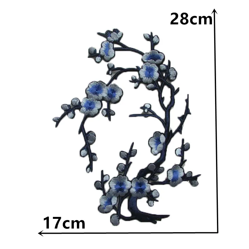 Fashion Style Plum Blossom Pattern Hot Melt Glue Patch Embroidery Clothes Ironing Applique Clothing Decoration DIY Accessories