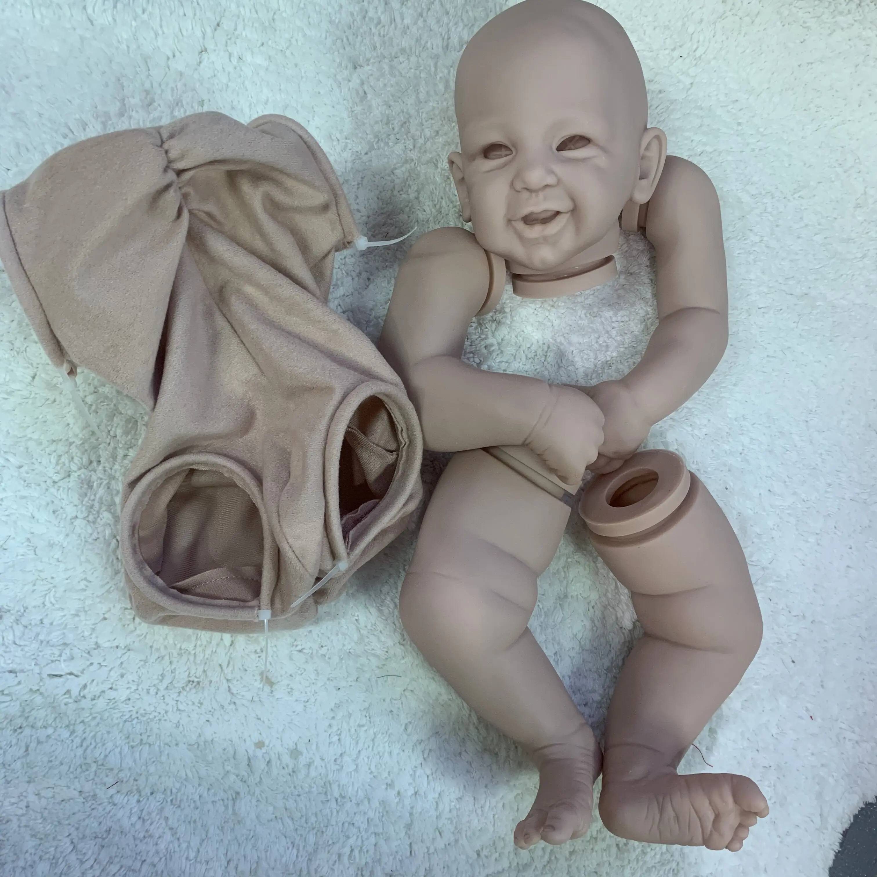 NPK 21inch Reborn Doll Kit Phoenix Lifelike Soft Touch Fresh White color Soft Flexible Unfinished Doll Parts