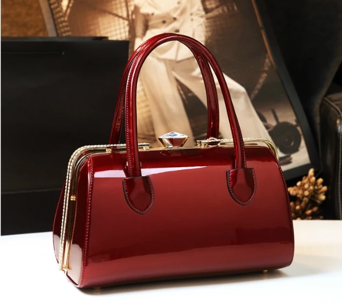 New Luxury Handbag Women Bag Designer High Quality Patent Leather Handbag Ladies Evening Clutch Stereotype Clip Tote Red Wedding