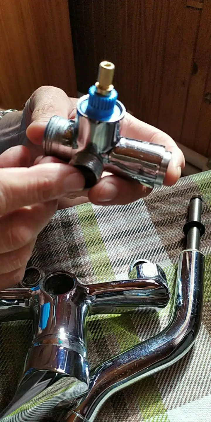 Water Separator Valve Core Bathroom Shower Accessories Shower Mixer Faucet Three-Speed Switching Regulator Ceramic Switch