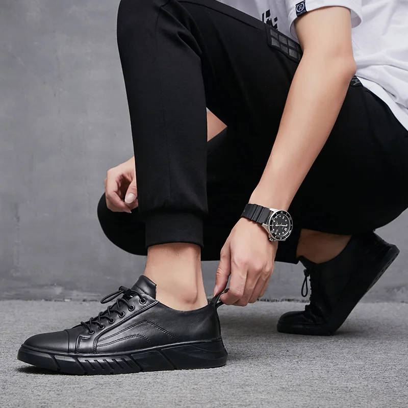 New 2019 High Quality Genuine Leather Shoes Men Flats Plus velvetMen\'s Casual Shoes Brand Man Soft Comfortable Lace up Black