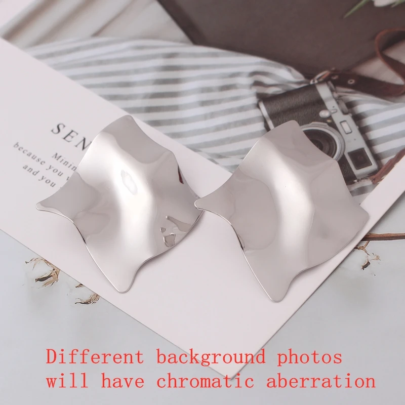 Exaggerated Irregular Fold Metal Big Geometry Drop Earrings Women Glossy Bumpy Rhombus Punk Earrings Party Jewelry Xmas Gift