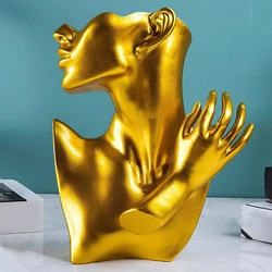 2022 New Resin Jewelry Mannequin Neck Bust Display for Necklace Pendant Earring Display Stand Holder Showcase Decorate Retail