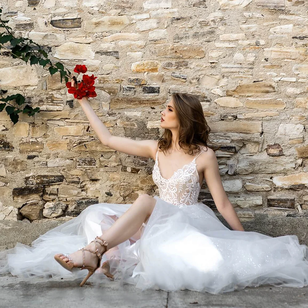 Vestido de novia de tul brillante con tirantes finos y abertura alta, vestidos de novia de lujo con espalda descubierta y borlas, fotografía de gran tamaño, encaje