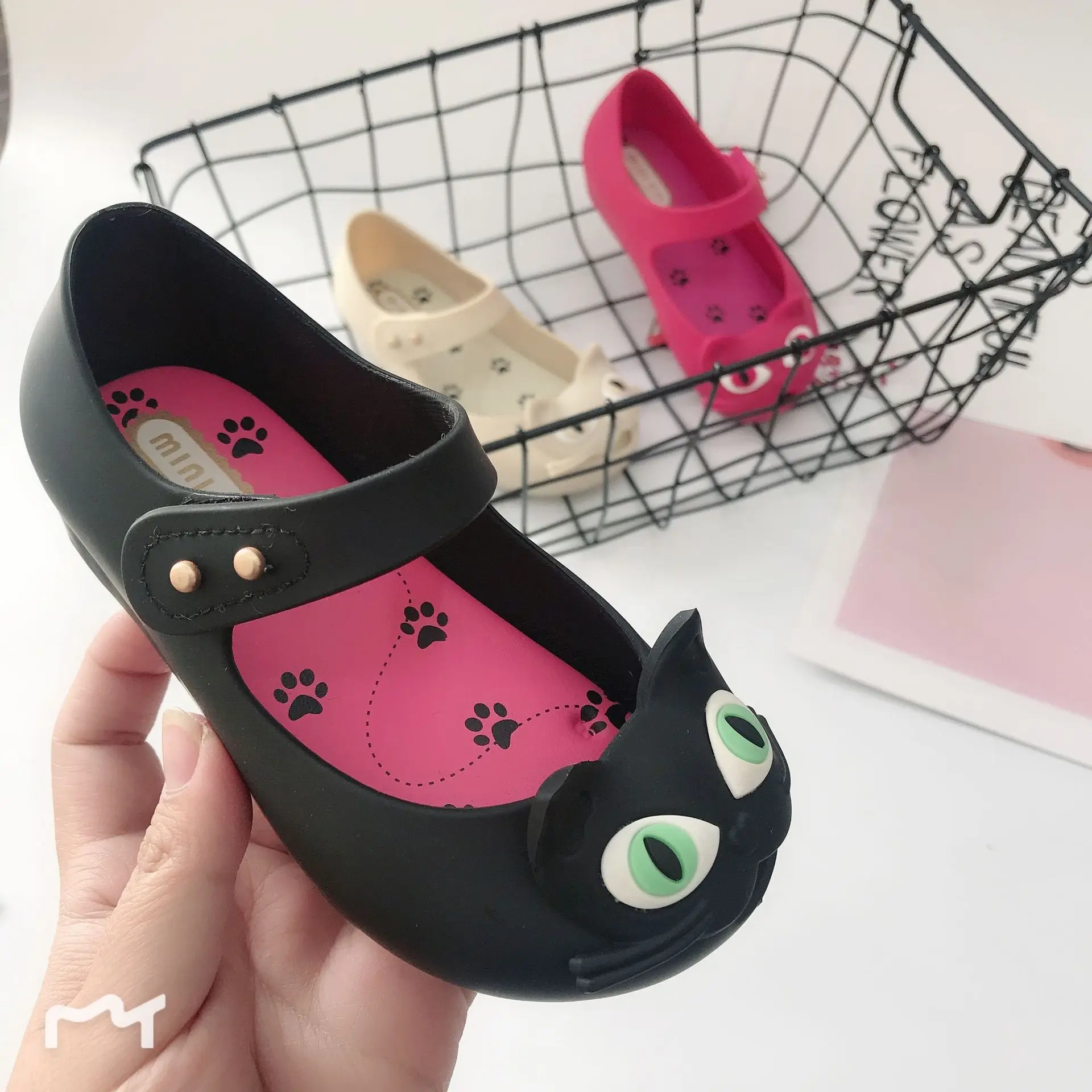 Mini DD – sandales plates confortables pour filles, chaussures de princesse pour enfants, chat, tendance, dessin animé, DD004