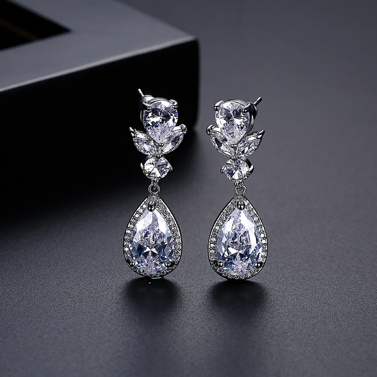 LOUTEEMI Clear AAA High Quality Cubic Zircon Drop Earrings for Women Wedding Bridal Engagement Earring Lily Cute Flower Jewelry