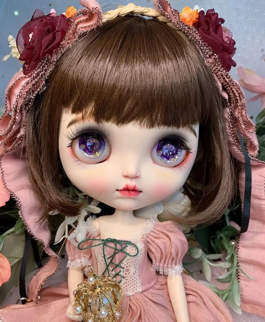 Selling customized Blyth doll  by hand customized dolls BJD dolls SD Jointed body dolls