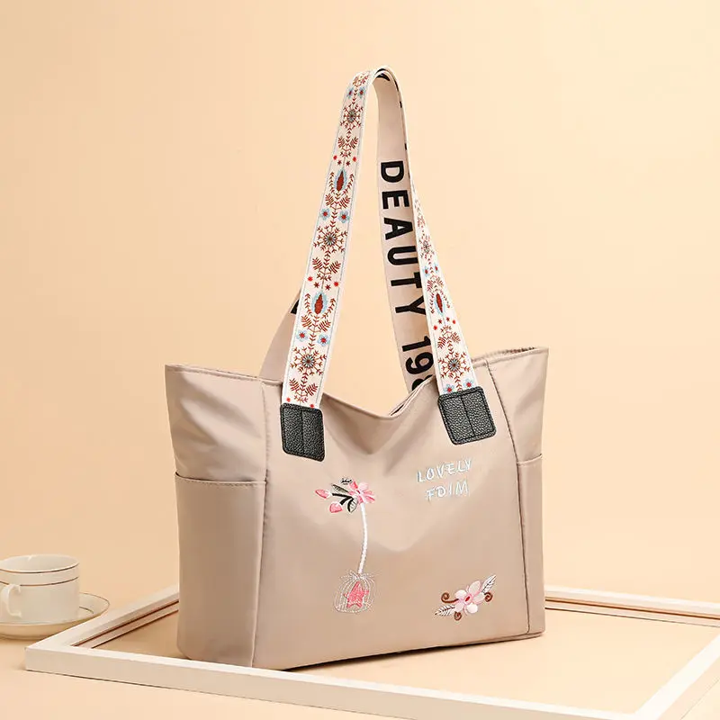 2024 New Arrivals Embroidery Women Handbag Nylon Waterproof Casual Tote Shopping Bag Large Capacity Female Shoulder Bags