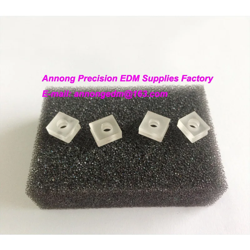 

Ø0.155mm Sapphire “V” Square Guides Lower,18EC90A701 for Makino SP43,SP64 U series DUO43,DUO64 Wire Cut Machine