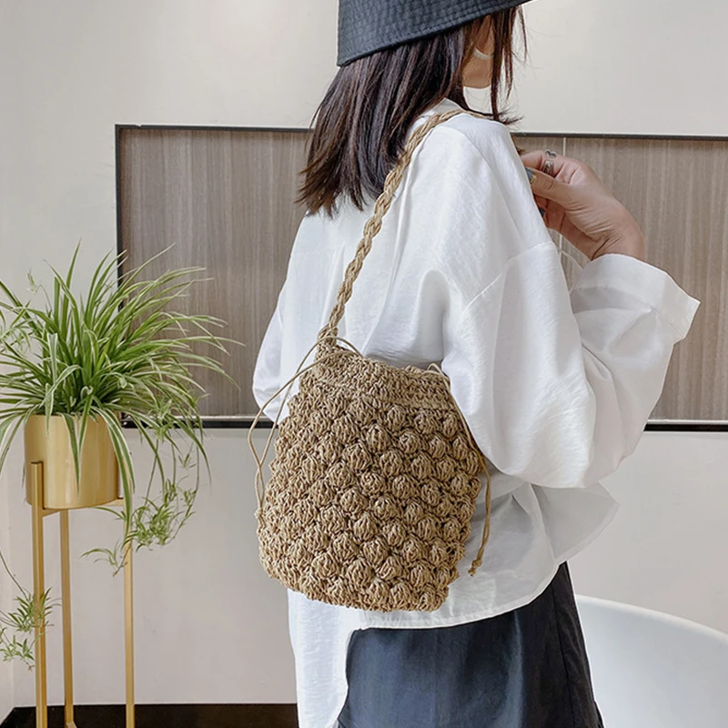 Yogodlns Sommer Stroh Umhängetasche Frauen Große Kapazität Rattan Eimer Tasche Handarbeit Gewebt Strand Tasche Mode Urlaub Handtasche Tote – Detail 7