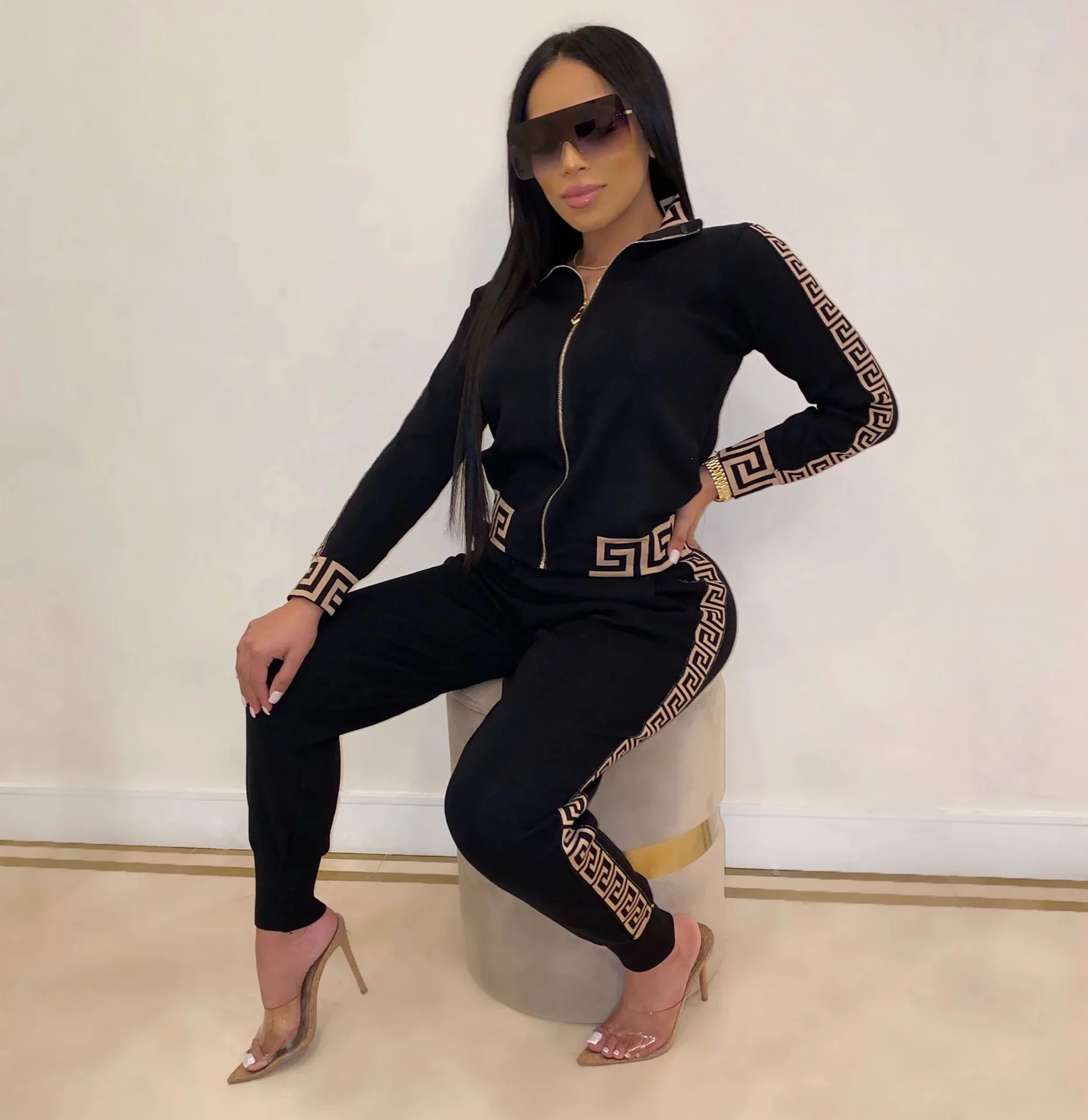 2025 y2k Tracksuit Women Elegant Two -Pieces Suit Sets Female Stylish Plus Size Greek Fret Print Coat & Pant Sets jogging femme