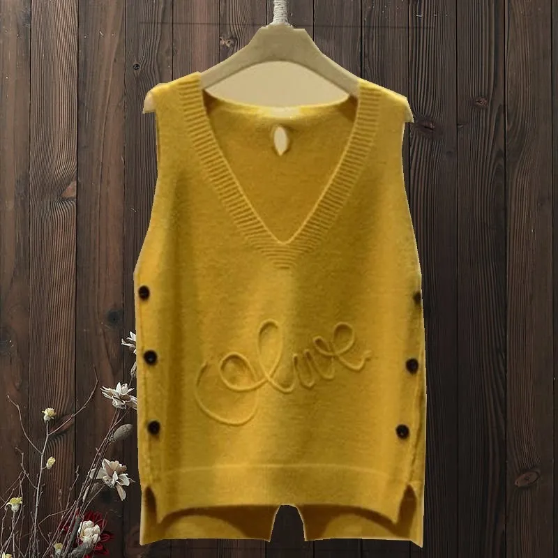 

Woman Short Sleeveless Knitted Sweater Vest Waistcoat Side Buttons Casual Vest Female Pullover Plus Size Fashion Autumn Lady Top