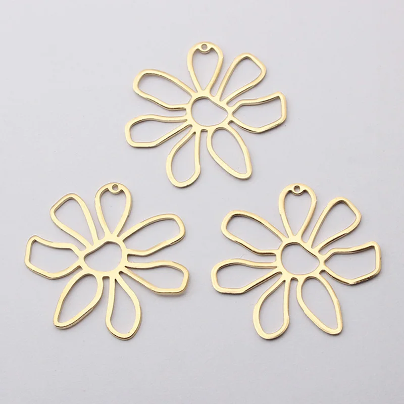 10Pcs Raw Brass Bloem Charms Hanger Voor Handgemaakte Oorbellen Ketting Sieraden Maken Voor Vrouwen Mode-sieraden Charms