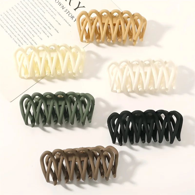 Fashion Women Hair Claw Plastic Hair Clips Elegant Colorful Solid Color Mesh Hollow Out Claw Clip Girls Hair Accessories Gift