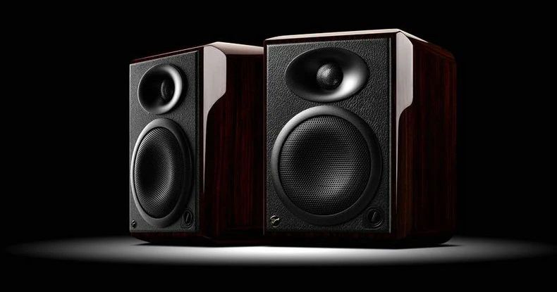 H4 2.0 Multimedia-Lautsprechersystem, aktiver Crossover-Monitorlautsprecher, 2-Wege-Lautsprecher mit 4. Belüftung, 82 dB, 6 Ohm, 45 W, RMS, 90 W, RMS/2