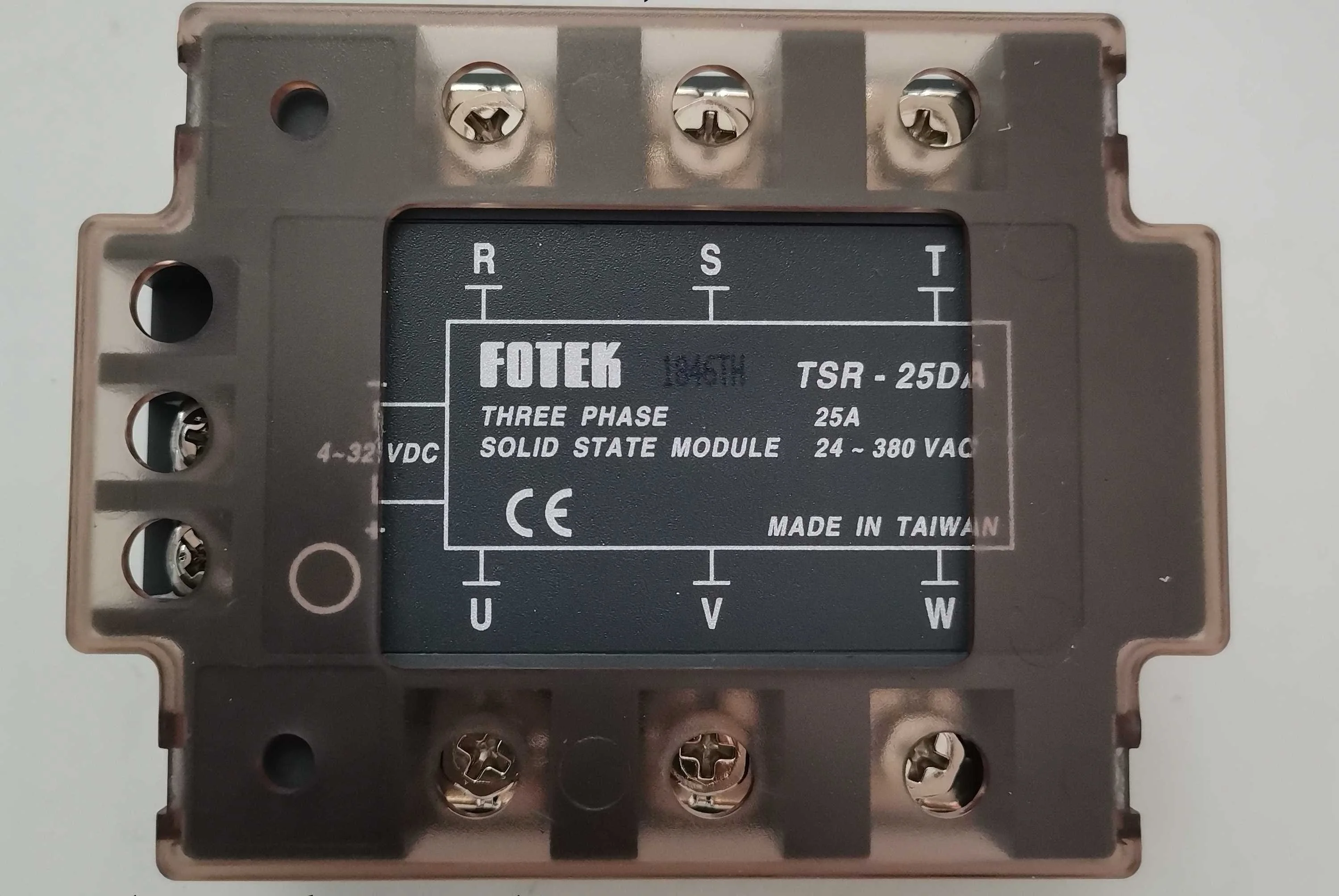 Original  Taiwan's  FOTEK three-phase solid state relay / thyristor modules TSR-25DA