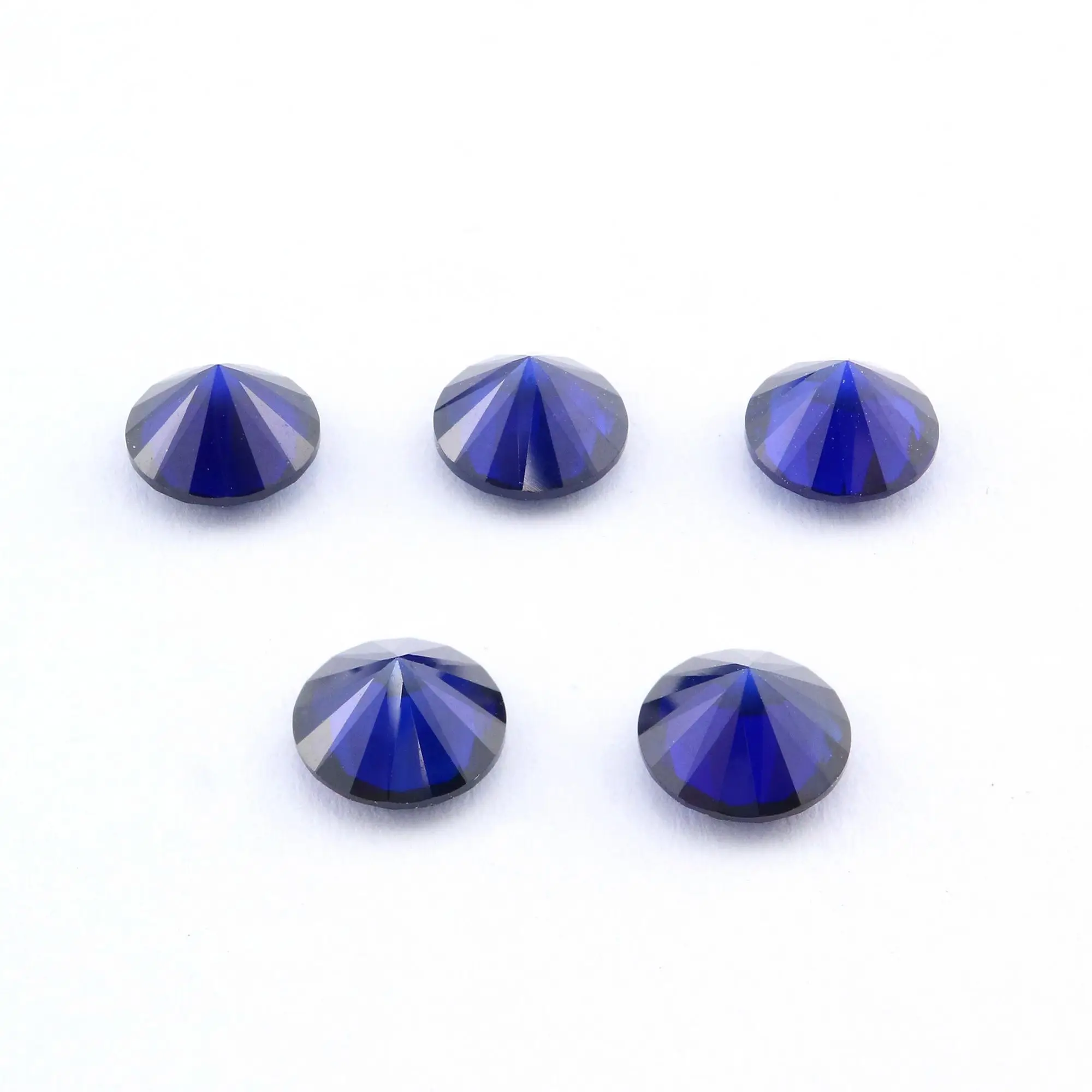 1Pcs Labor Erstellt Runde Saphir September Birthstone Blau Faceted Lose Edelstein DIY Schmuck Liefert 4110167