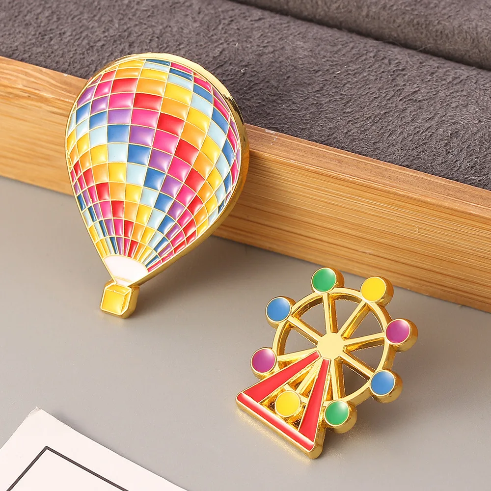 Hot Air Balloon Enamel Brooch Simple Style Creative Ferris Wheel Alloy Badge Backpack Clothes Decor Fashion Jewelry Pins view 5