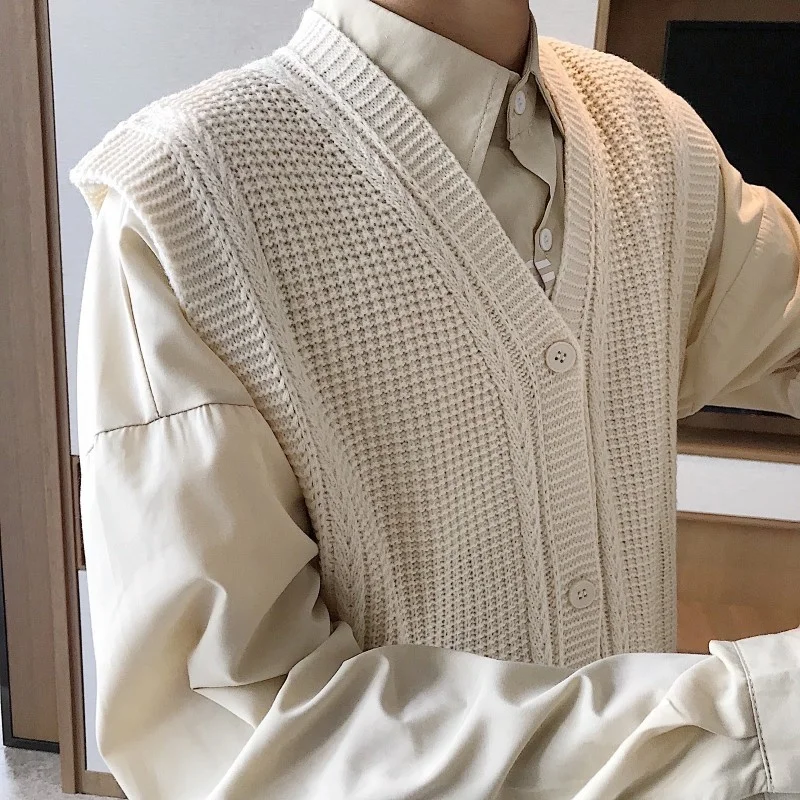 Vintage Autumn Solid Color Knitting Vest Men Casual V-Neck Single Breasted Waistcoat Japan Style Loose Sleeveless Jackets